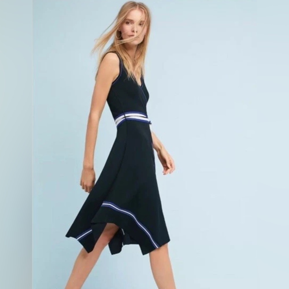 Sleeveless Black A-Line Dress with Contrast Stripes